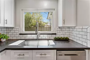 6623 Housman St, Houston, TX 77055 - Photo 10