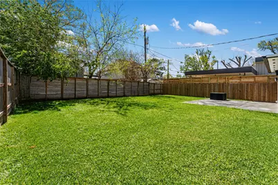 6623 Housman Street, Houston, TX 77055 - Photo 38