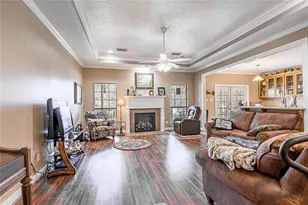 206 Lake Front Dr, Trinity, TX 75862 - Photo 16