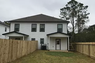 8218 Parker Rd, Houston, TX 77078 - Photo 16