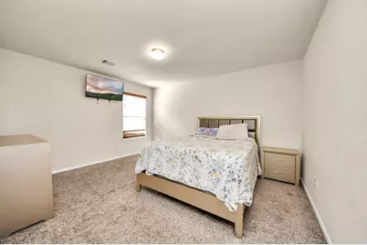 8227 Pastel Dawn Trace, Houston, TX 77049 - Photo 22