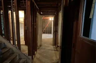 8818 Mobud Dr, Houston, TX 77036 - Photo 14