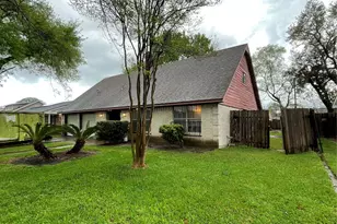 8818 Mobud Dr, Houston, TX 77036 - Photo 4