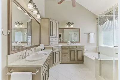 8210 Malardcrest Drive, Humble, TX 77346 - Photo 22