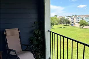 18519 Egret Bay Blvd, Webster, TX 77058 - Photo 8