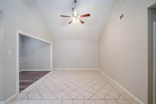 13215 Vista Oro Dr, Houston, TX 77041 - Photo 2