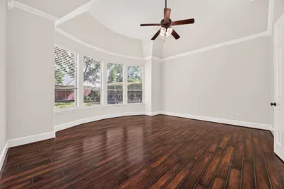 38 S Almondell Way, The Woodlands, TX 77354 - Photo 12