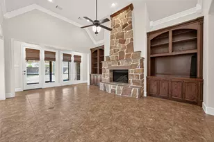38 S Almondell Way, Tomball, TX 77354 - Photo 4
