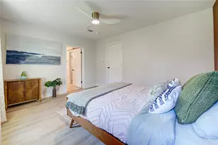 3221 Durhill St, Houston, TX 77025 - Photo 16