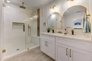 3221 Durhill St, Houston, TX 77025 - Photo 16