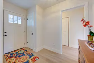 3221 Durhill St, Houston, TX 77025 - Photo 8