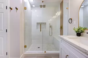 3221 Durhill St, Houston, TX 77025 - Photo 18