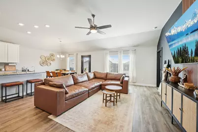 1217 Filly Creek Drive, Alvin, TX 77511 - Photo 6