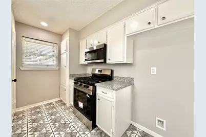 7002 Sandswept Lane, Houston, TX 77086 - Photo 8
