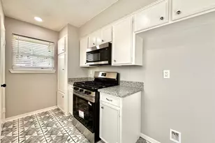 7002 Sandswept Ln, Houston, TX 77086 - Photo 8