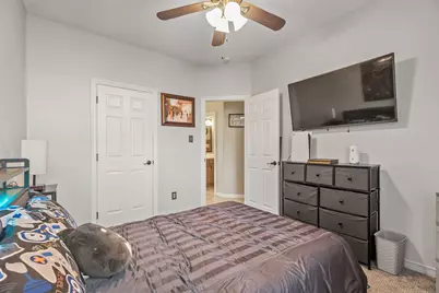 1910 Highland Point Court, Pearland, TX 77581 - Photo 32