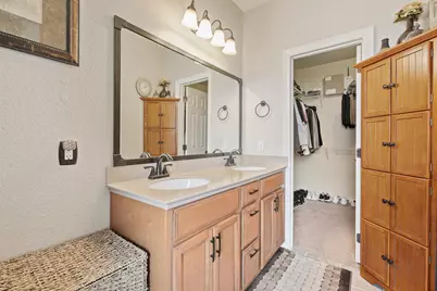 1910 Highland Point Court, Pearland, TX 77581 - Photo 12