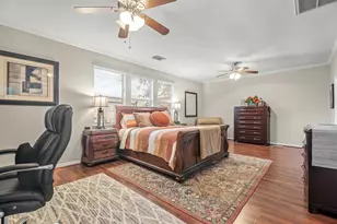 1910 Highland Point Ct, Pearland, TX 77581 - Photo 10