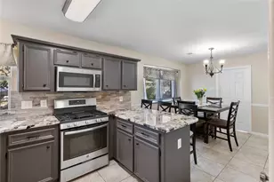 310 Cherry Valley Dr, Houston, TX 77336 - Photo 22