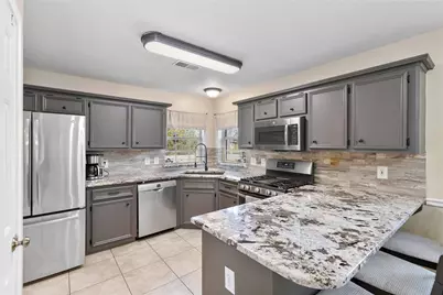 310 Cherry Valley Drive, Houston, TX 77336 - Photo 24