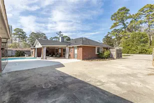 310 Cherry Valley Dr, Houston, TX 77336 - Photo 14