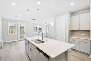 6332 Sapphire Ocean Dr, Houston, TX 77092 - Photo 6