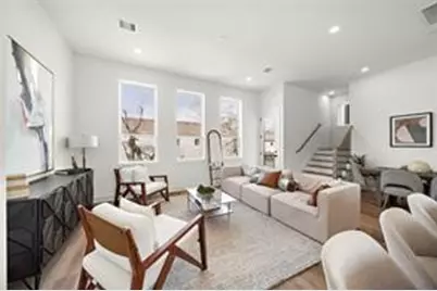 835 Elkhart #B, Houston, TX 77091 - Photo 4