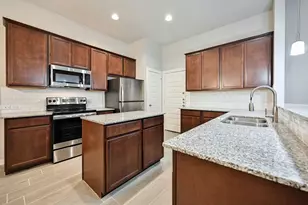 127 Wickersham, Conroe, TX 77304 - Photo 14