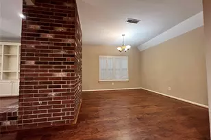 75 W Stony Bridge Cir, The Woodlands, TX 77381 - Photo 10