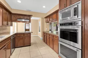 13306 Bexhill Dr, Houston, TX 77065 - Photo 12