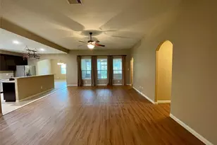 2035 Borthwick Ln, Conroe, TX 77301 - Photo 10