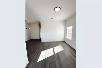 320 Tennessee Street #B, Houston, TX 77029 - Photo 2