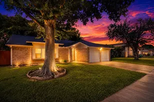 12019 Plumbrook Dr, Houston, TX 77099 - Photo 4