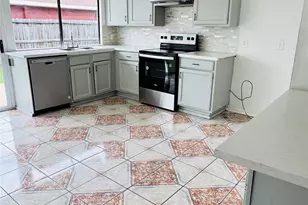 14010 Meyersville Dr, Houston, TX 77049 - Photo 8