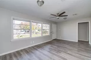 1913 2nd Ave N, Texas City, TX 77590 - Photo 8