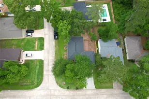 76 S Wavy Oak Cir, Houston, TX 77381 - Photo 24