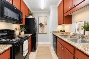 10053 Westpark Dr, Houston, TX 77042 - Photo 8