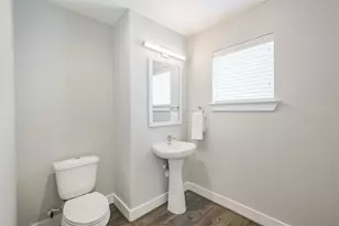 1305 Mayfair Clarkson Ln, Houston, TX 77055 - Photo 30