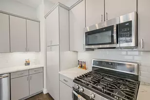 1305 Mayfair Clarkson Ln, Houston, TX 77055 - Photo 14