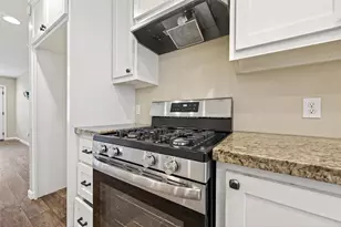 1708 Sycamore Ave, Bay City, TX 77414 - Photo 12