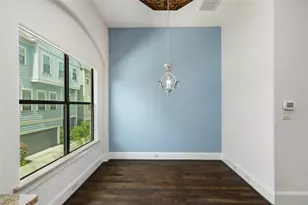 1057 W 24th St, Houston, TX 77008 - Photo 20