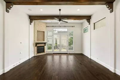 1057 W 24th Street, Houston, TX 77008 - Photo 10