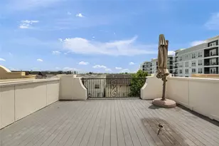 1057 W 24th St, Houston, TX 77008 - Photo 38