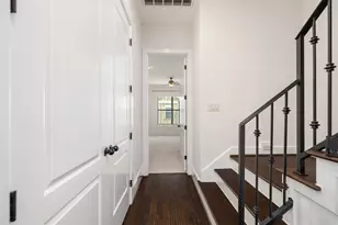 1057 W 24th St, Houston, TX 77008 - Photo 30