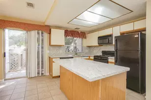 2808 Grants Lake Blvd, Sugar Land, TX 77479 - Photo 18