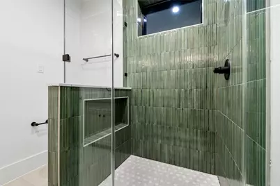 112 E 27th Street #B, Houston, TX 77008 - Photo 34