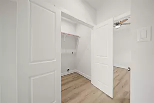 4007 New Orleans St, Houston, TX 77020 - Photo 12