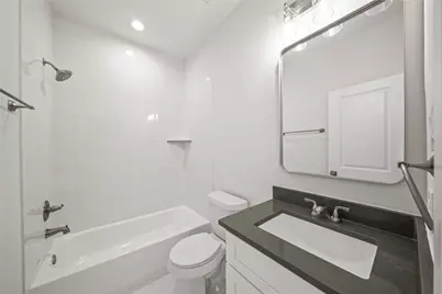 4007 New Orleans Street #B, Houston, TX 77020 - Photo 14