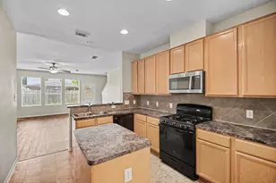 18519 Alemarble Oak St, Cypress, TX 77429 - Photo 16