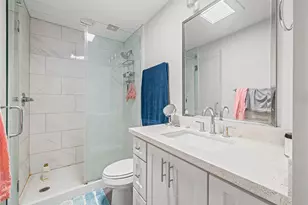 525 11th St, Galveston, TX 77550 - Photo 10